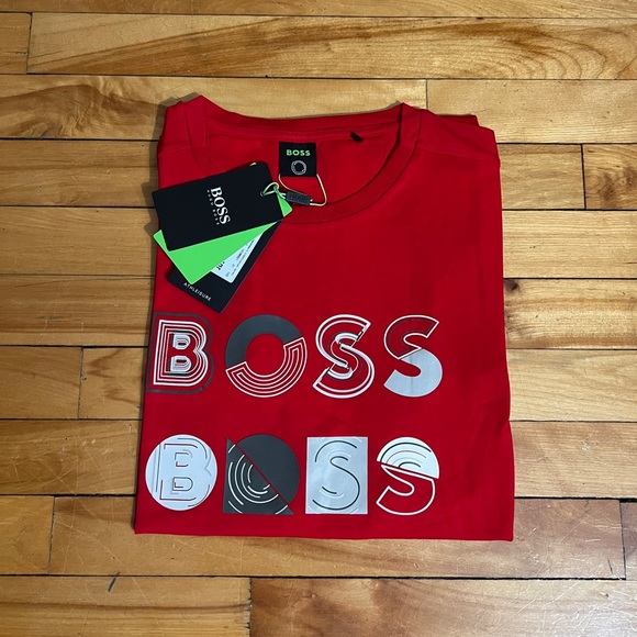 π₯SOLDπ₯π― Authentic Hugo boss t-shirt - Picture 4 of 5